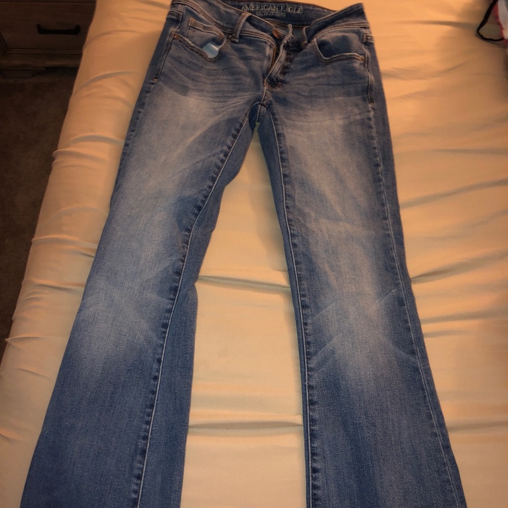 American Eagle bootcut jeans - size 4